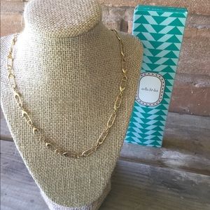 S & D Safety pin link necklace